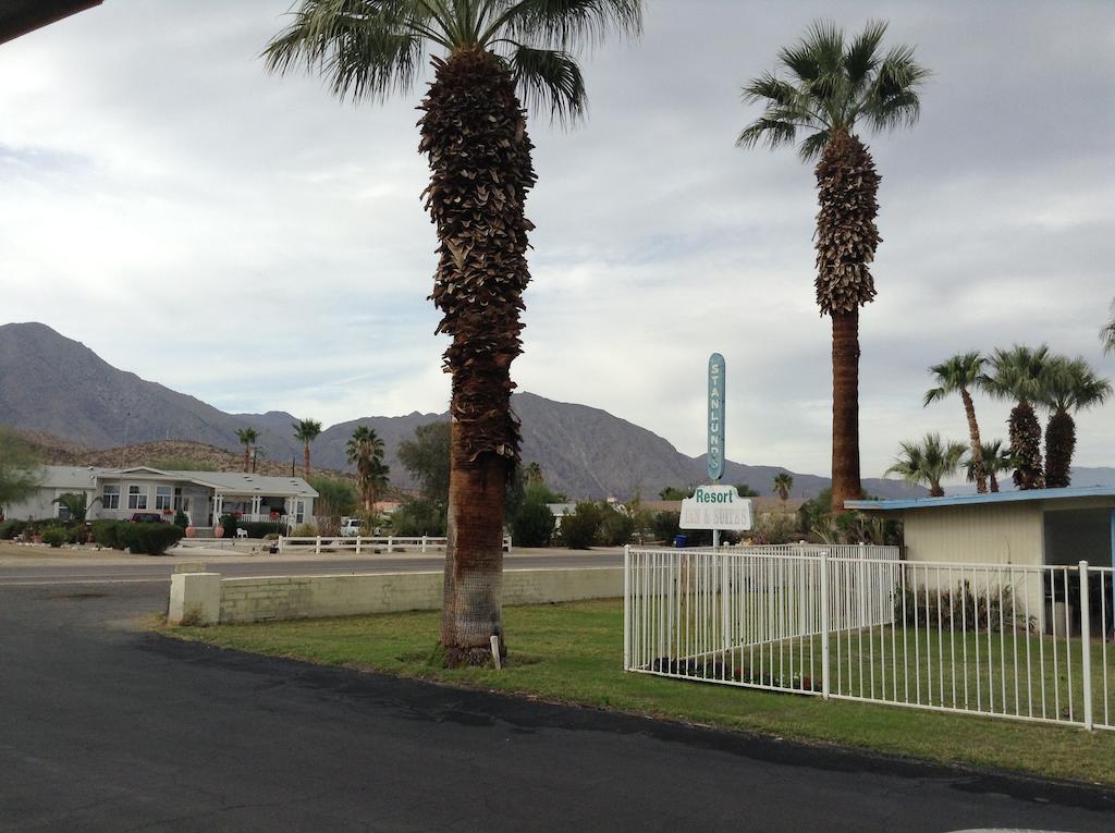 Stanlunds Inn And Suites Borrego Springs Kültér fotó