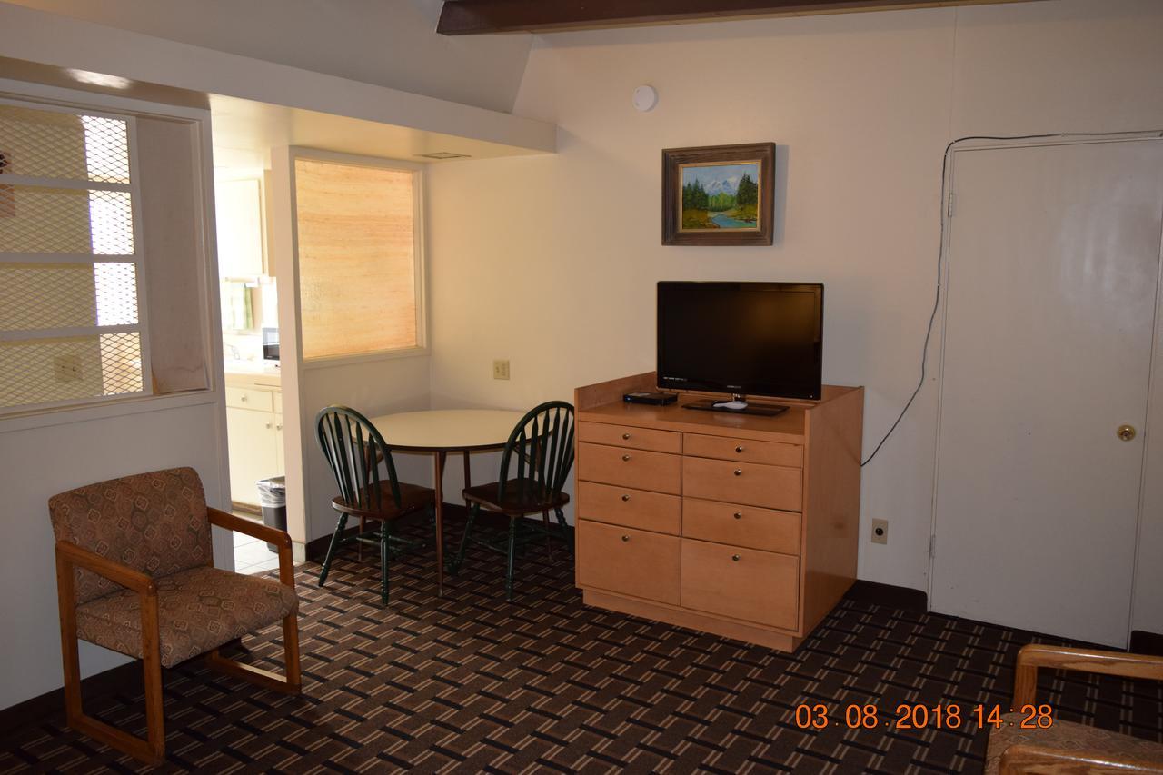 Stanlunds Inn And Suites Borrego Springs Kültér fotó