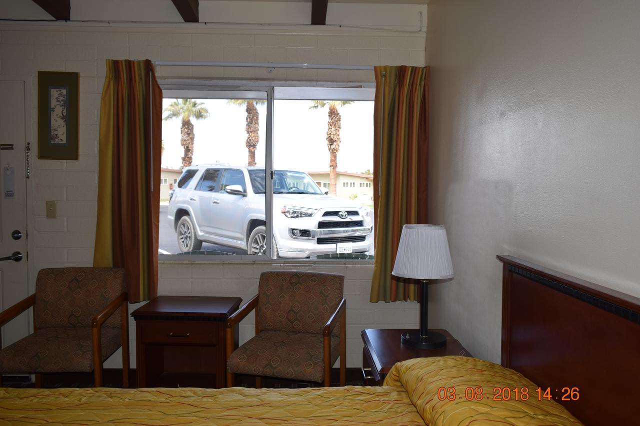 Stanlunds Inn And Suites Borrego Springs Kültér fotó